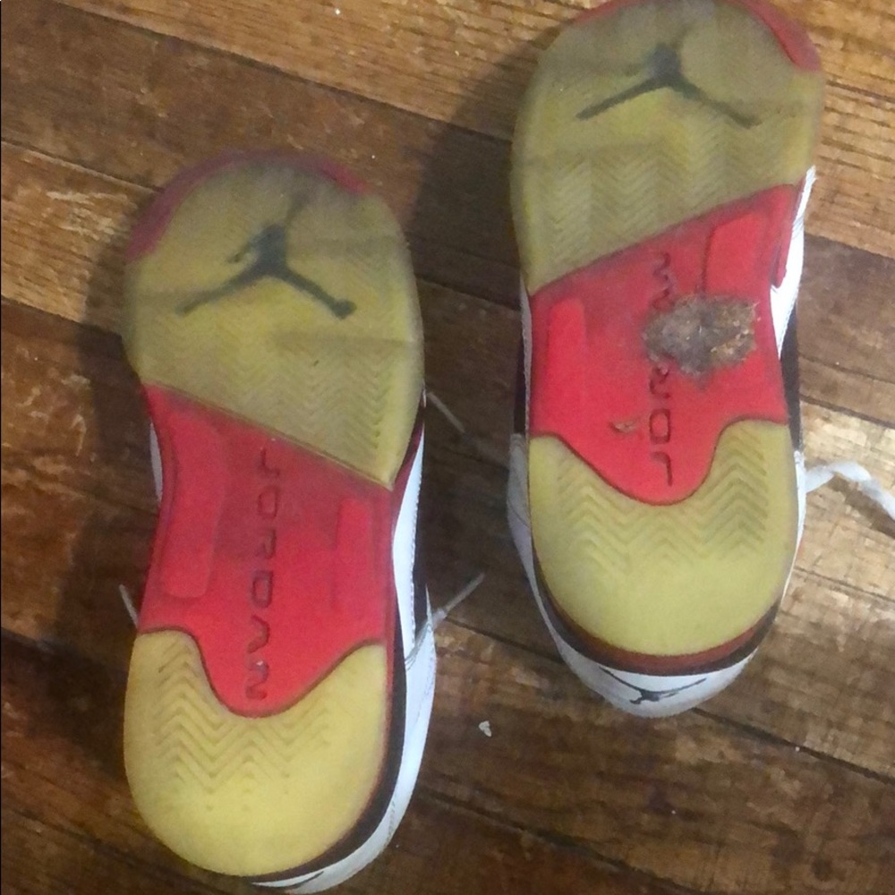 Jordan 5 low fire red size 6 - Picture 4 of 6